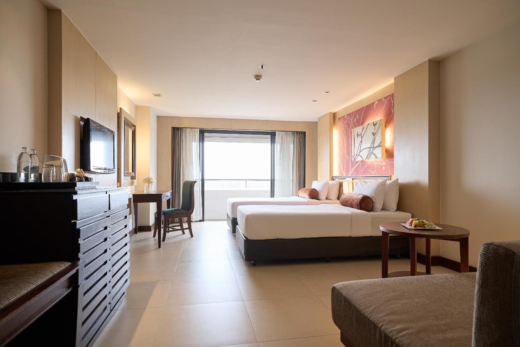 โรงแรมเรือรัษฎา 5* ตรัง